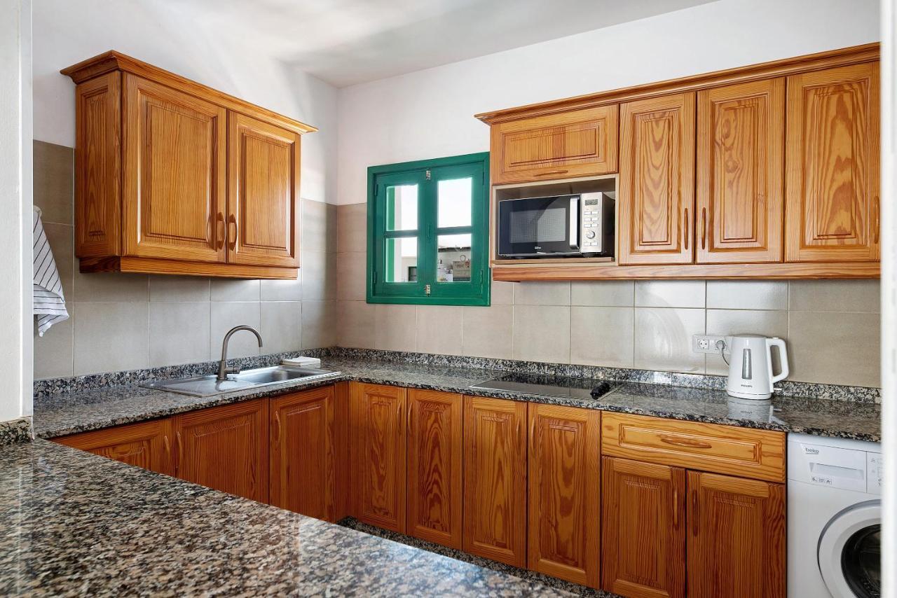 Вілла Spacious Sunny Relaxing Lanzarote Пуерто-дель-Кармен Екстер'єр фото